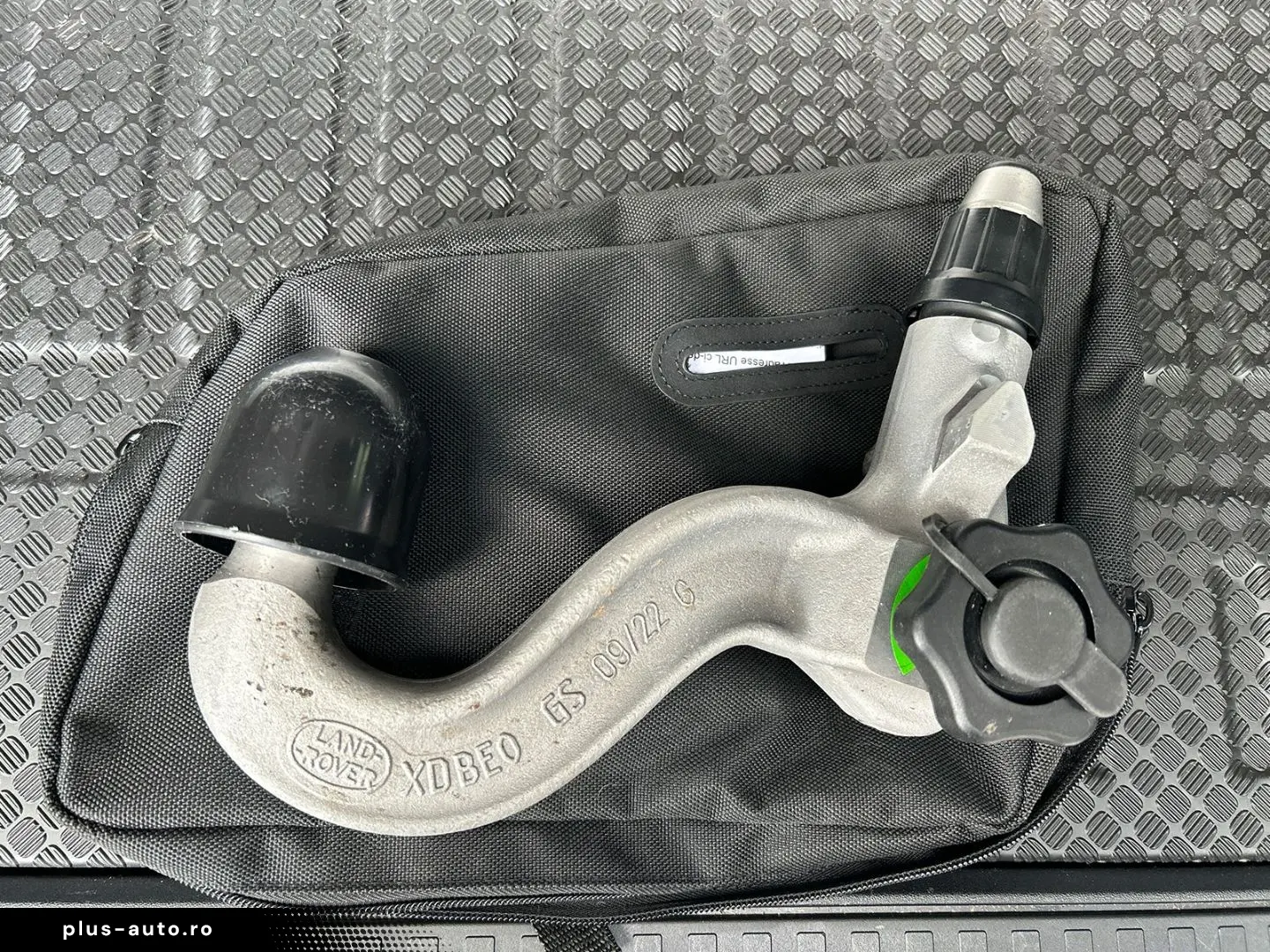 LAND ROVER Defender 90 D250 SE AHK Pano Offroad Paket