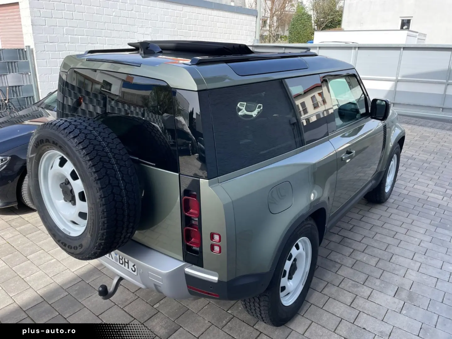 LAND ROVER Defender 3.0  SE 90 Luft Faltdach AHK Sitzbelüft