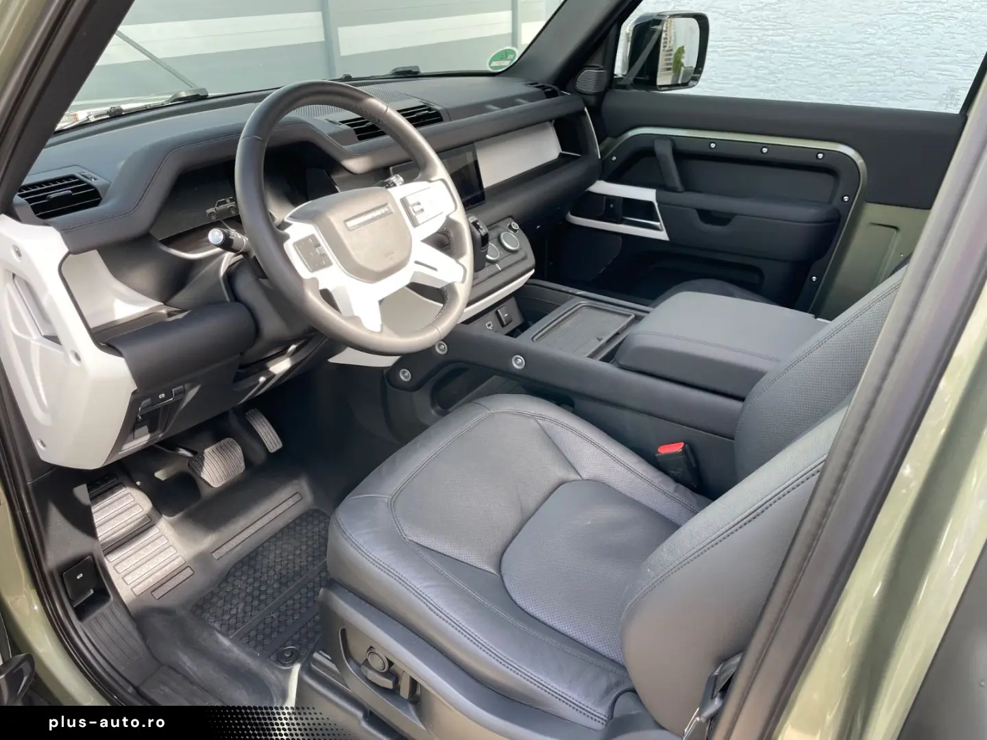 LAND ROVER Defender 3.0  SE 90 Luft Faltdach AHK Sitzbelüft