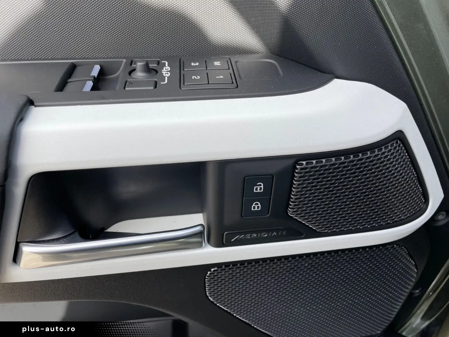 LAND ROVER Defender 3.0  SE 90 Luft Faltdach AHK Sitzbelüft