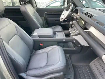 LAND ROVER Defender 3.0  SE 90 Luft Faltdach AHK Sitzbelüft