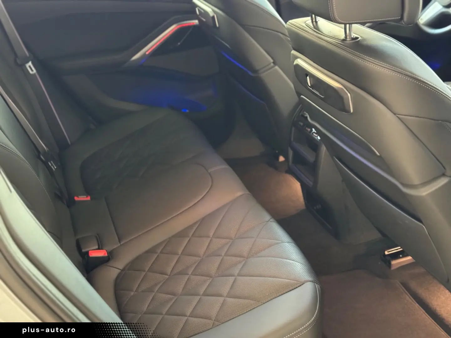 BMW X640dxDrive M Sport Pano AHK H&K HUD Aero