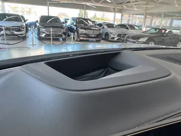 BMW X640dxDrive M Sport Pano AHK H&K HUD Aero