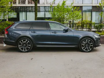 Volvo V90 Cross Country B6 310 CP