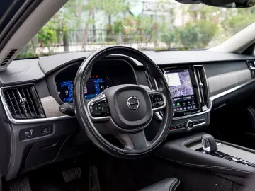 Volvo V90 Cross Country B6 310 CP