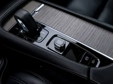 Volvo V90 Cross Country B6 310 CP