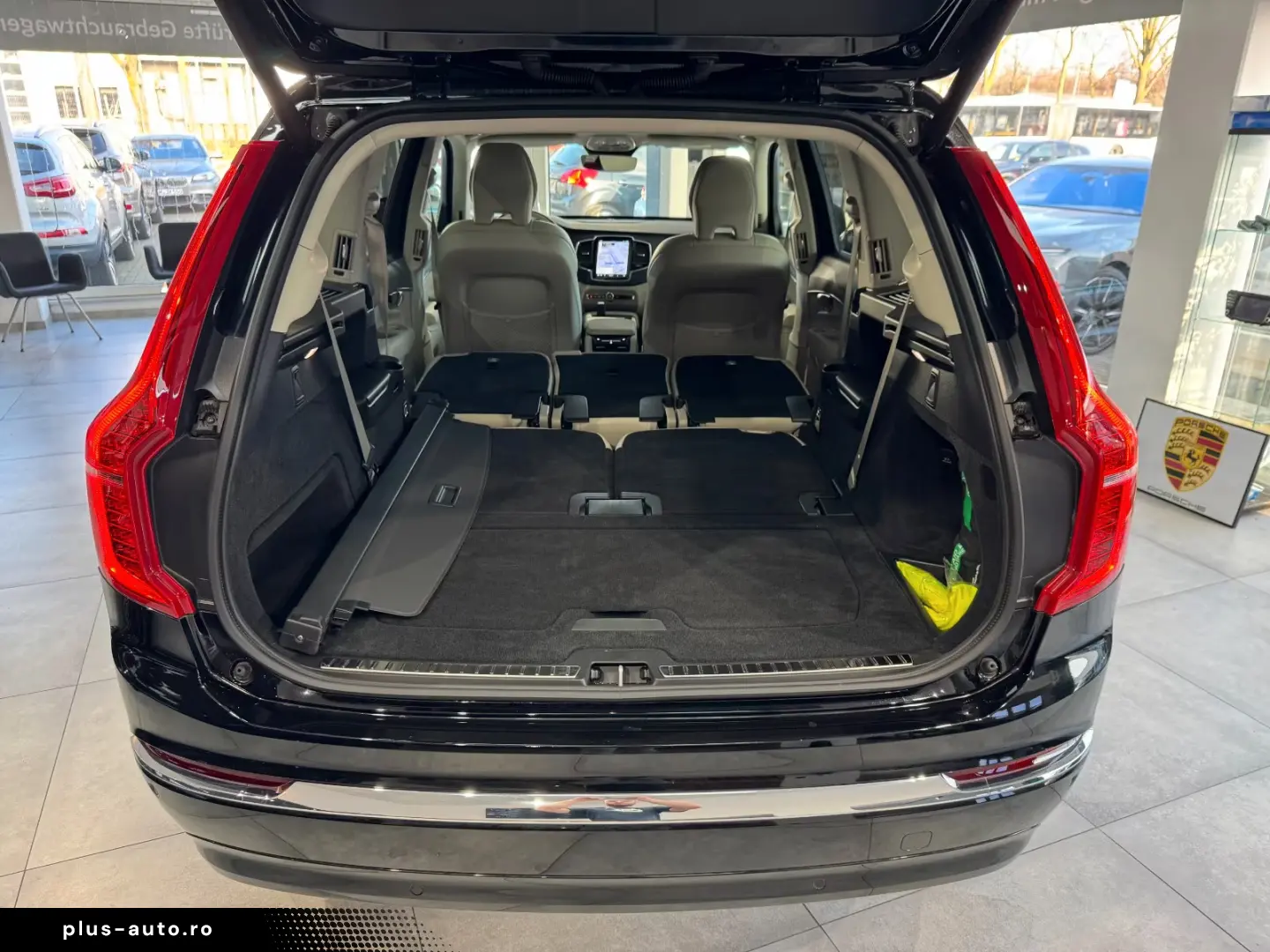 Volvo XC 90 XC90 Core Recharge Plug-In Hybrid AWD