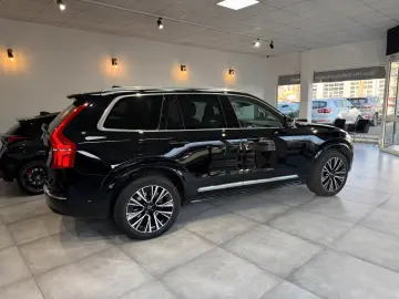 Volvo XC 90 XC90 Core Recharge Plug-In Hybrid AWD