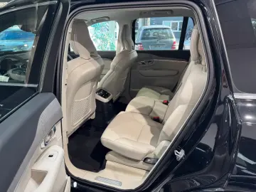 Volvo XC 90 XC90 Core Recharge Plug-In Hybrid AWD