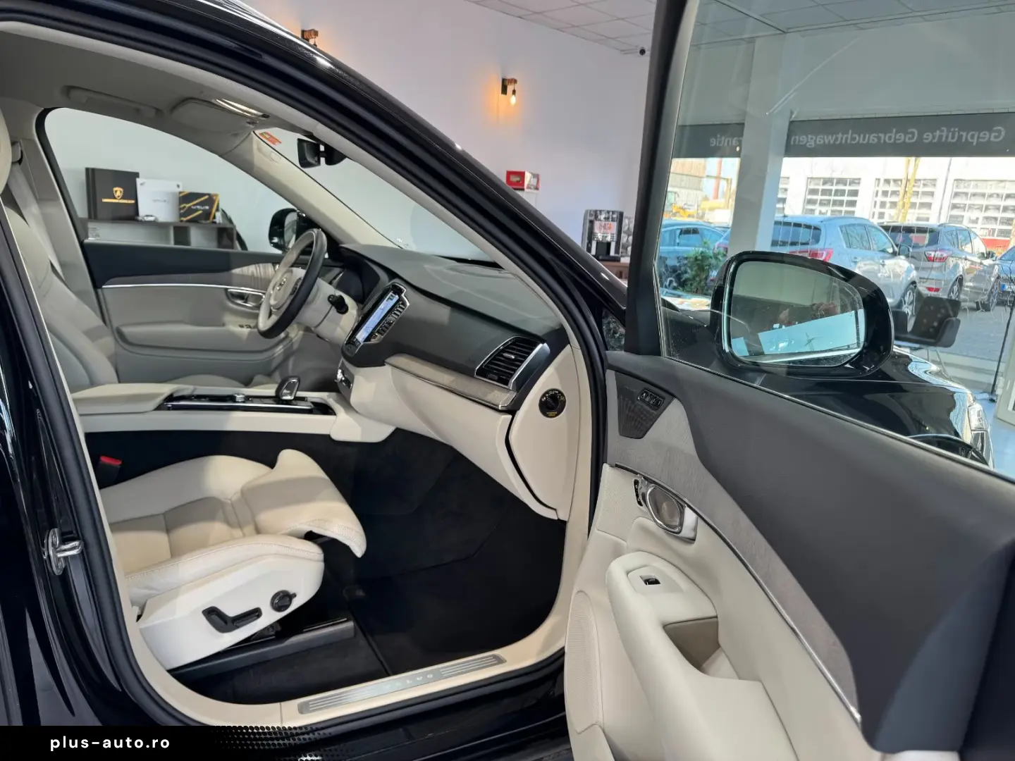 Volvo XC 90 XC90 Core Recharge Plug-In Hybrid AWD