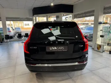 Volvo XC 90 XC90 Core Recharge Plug-In Hybrid AWD
