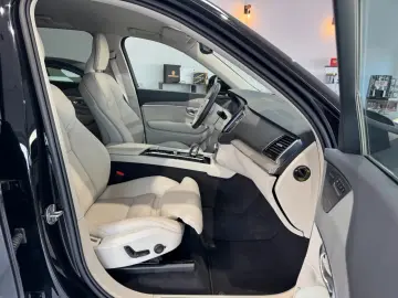 Volvo XC 90 XC90 Core Recharge Plug-In Hybrid AWD