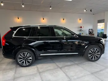 Volvo XC 90 XC90 Core Recharge Plug-In Hybrid AWD