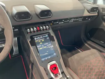 Lamborghini Huracán EVO Spyder