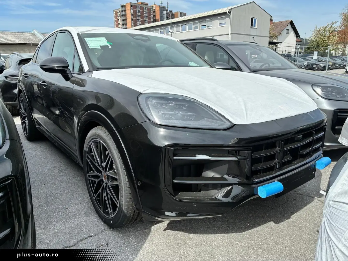 Porsche Cayenne Coupe Black Edition 22  2026