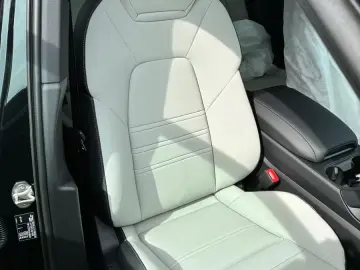 Porsche Cayenne Coupe Black Edition 22  2026