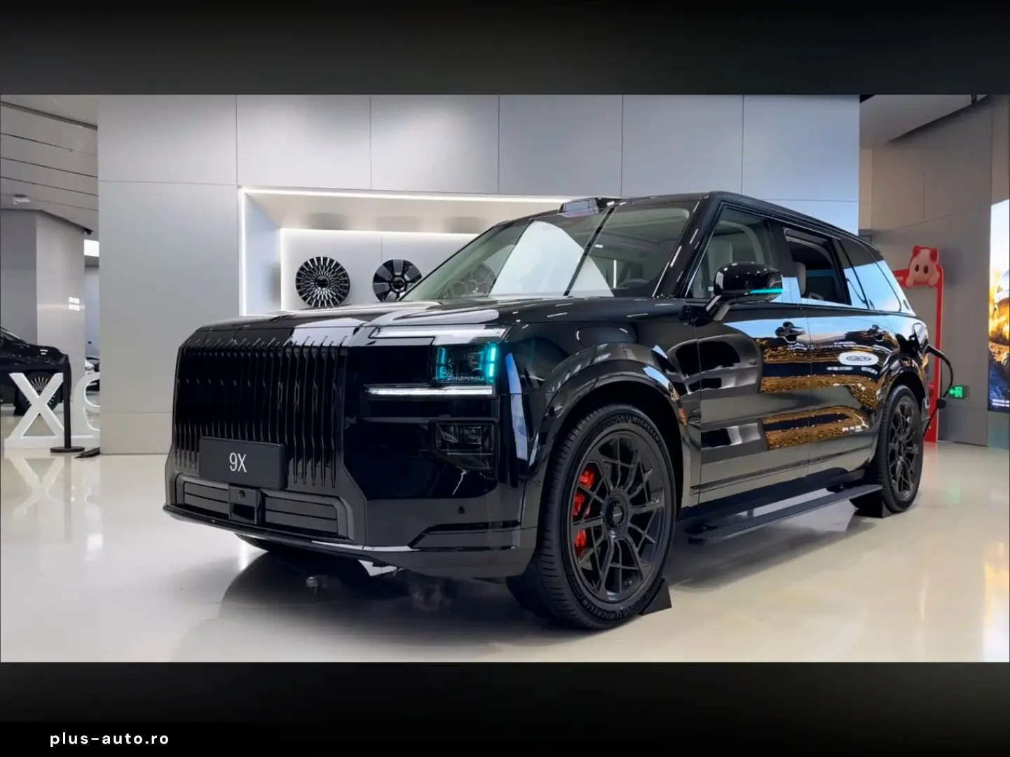 ZEEKR 9X Ultra 70 kWh 898 HP Black Edition FULL