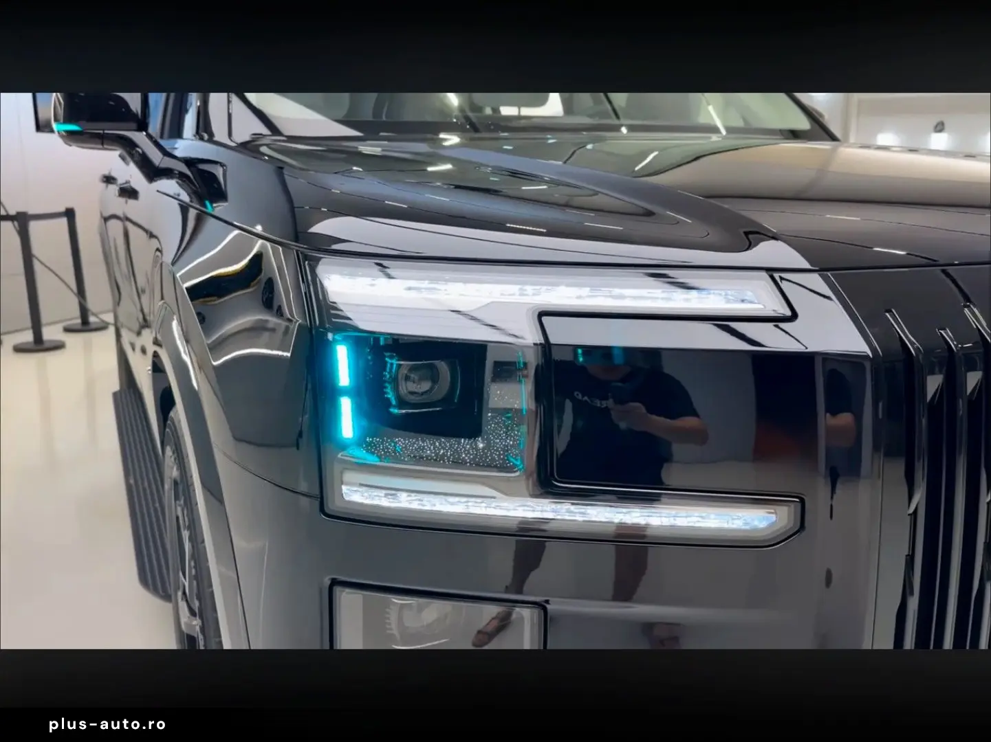 ZEEKR 9X Ultra 70 kWh 898 HP Black Edition FULL