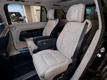 ZEEKR 9X Ultra 70 kWh 898 HP Black Edition FULL