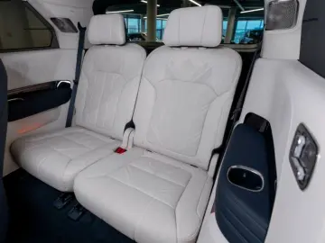 ZEEKR 9X Ultra 70 kWh 898 HP Black Edition FULL