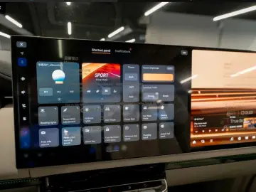 ZEEKR 9X Ultra 70 kWh 898 HP Black Edition FULL