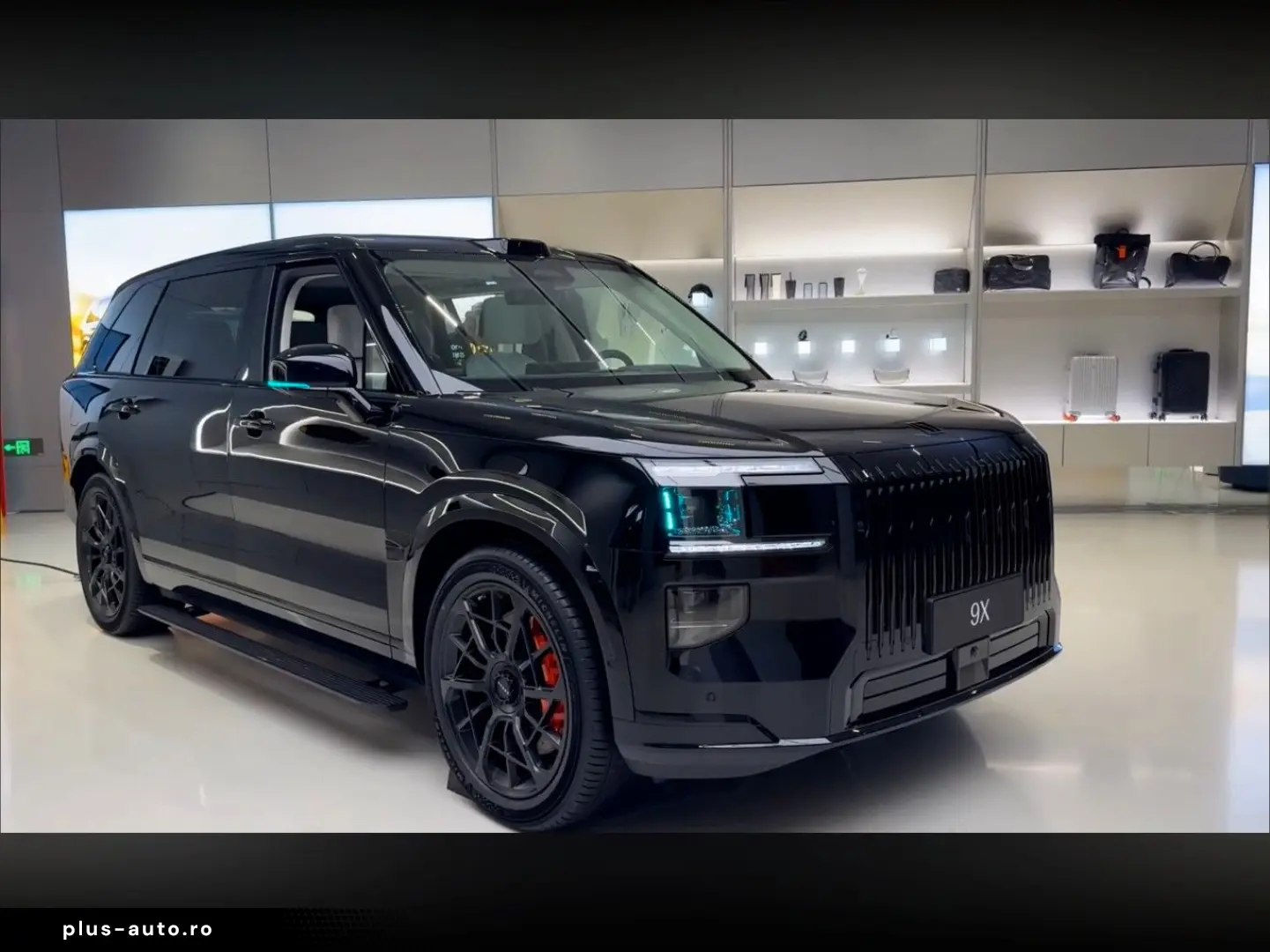 ZEEKR 9X Ultra 70 kWh 898 HP Black Edition FULL