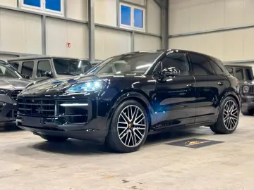 Porsche Cayenne E-Hybrid Black Edition Carbon Turbo