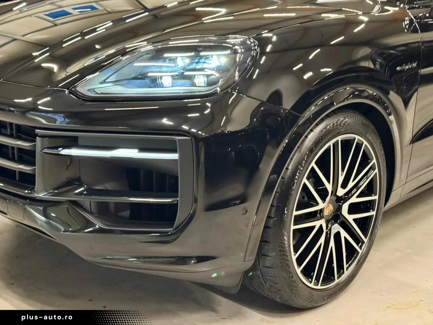 Porsche Cayenne E-Hybrid Black Edition Carbon Turbo