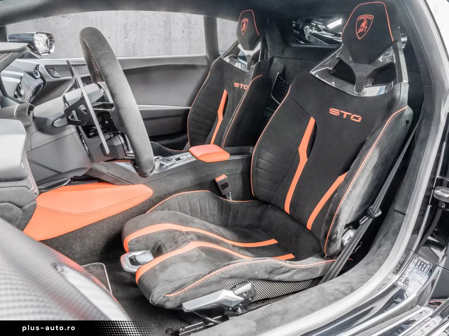 Lamborghini Huracan STO Nero Noctis