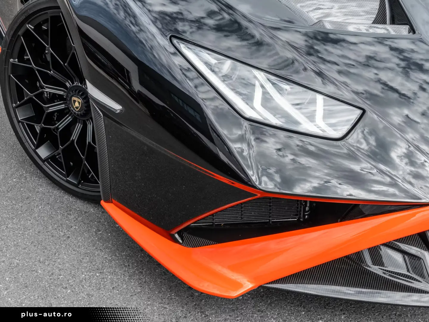 Lamborghini Huracan STO Nero Noctis