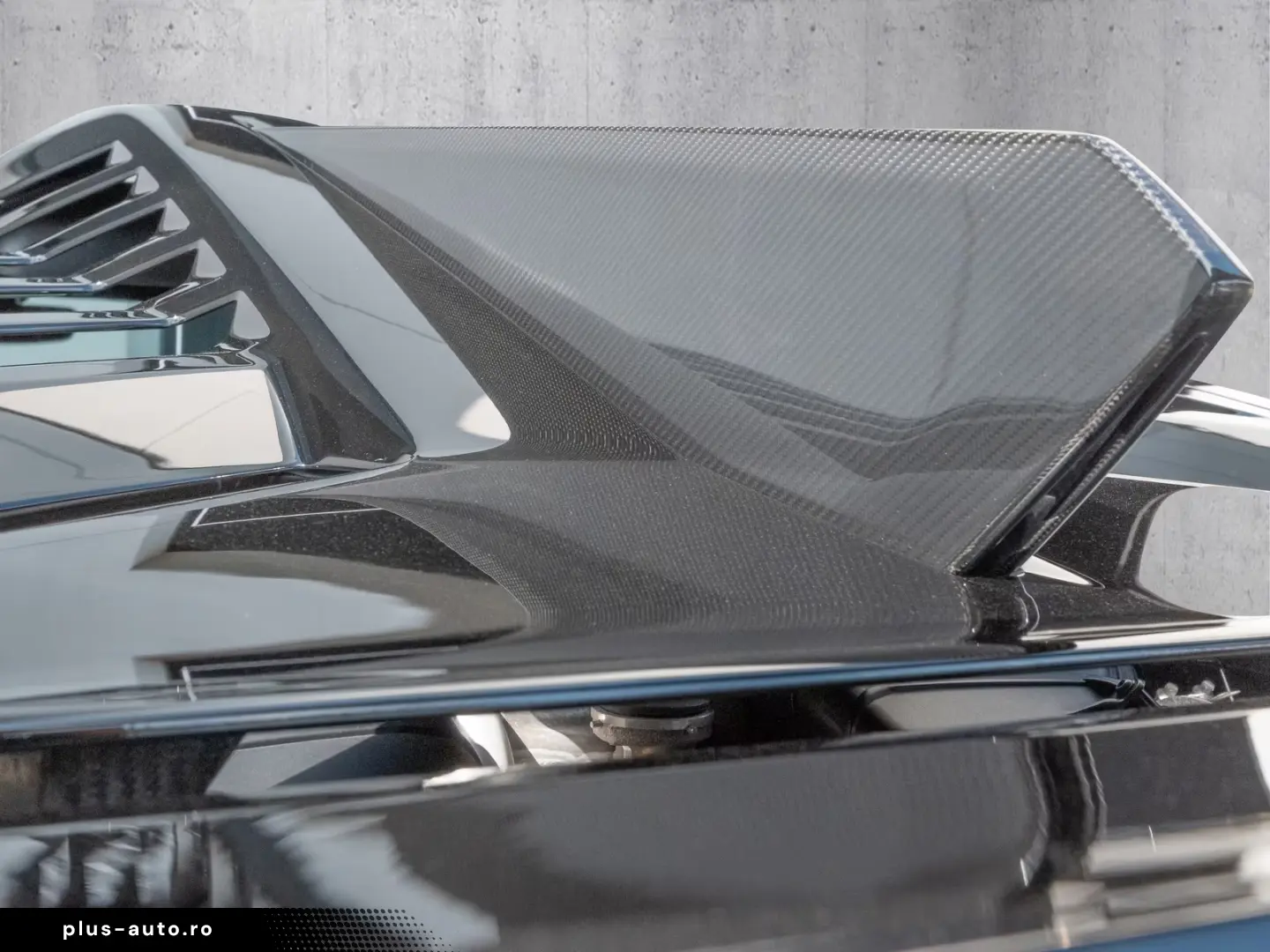 Lamborghini Huracan STO Nero Noctis