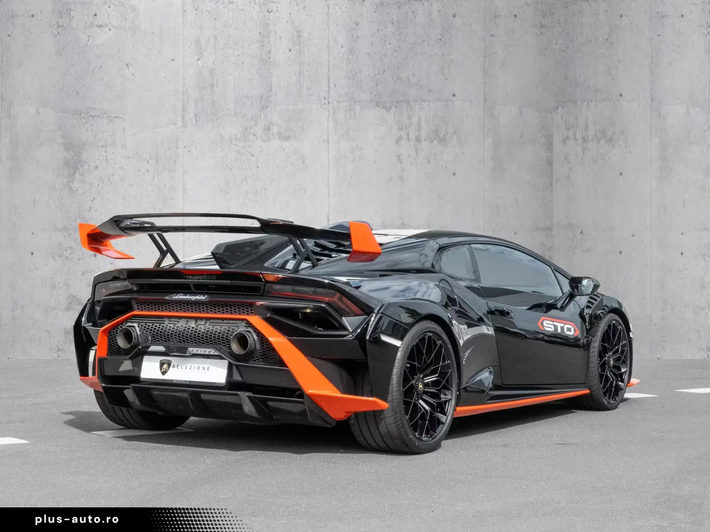Lamborghini Huracan STO Nero Noctis