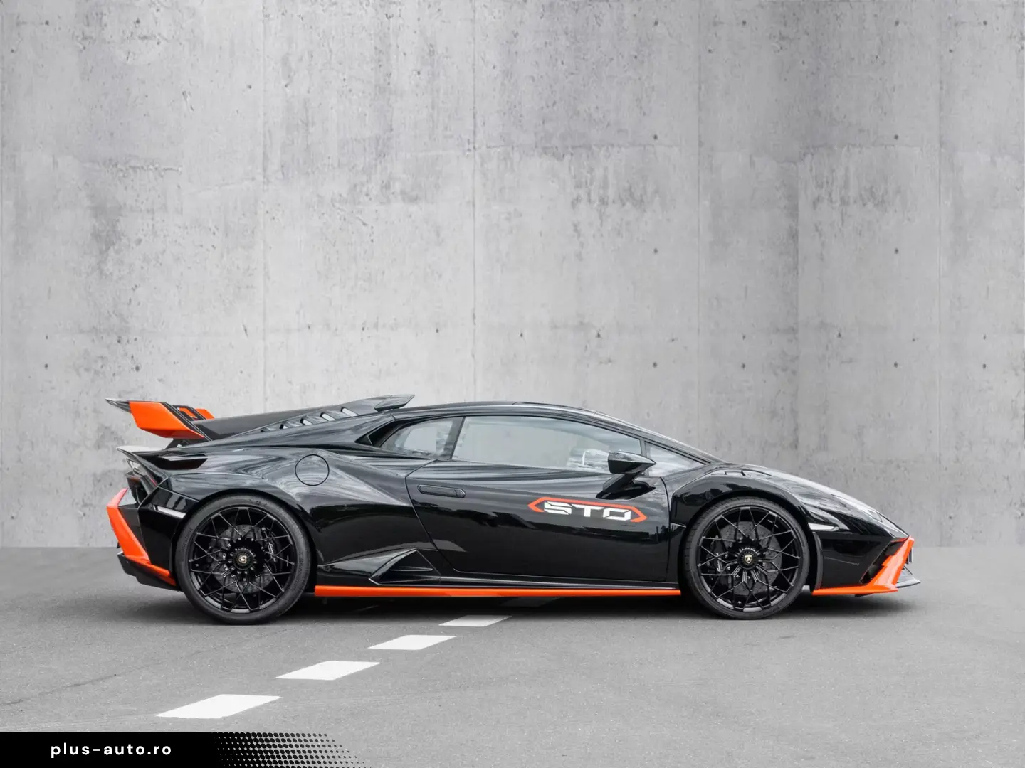 Lamborghini Huracan STO Nero Noctis