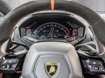 Lamborghini Huracan STO Nero Noctis