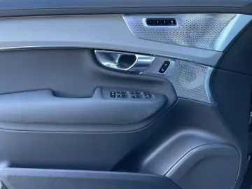 Volvo XC90 T8 AWD Plus Black Edition PREMIUM