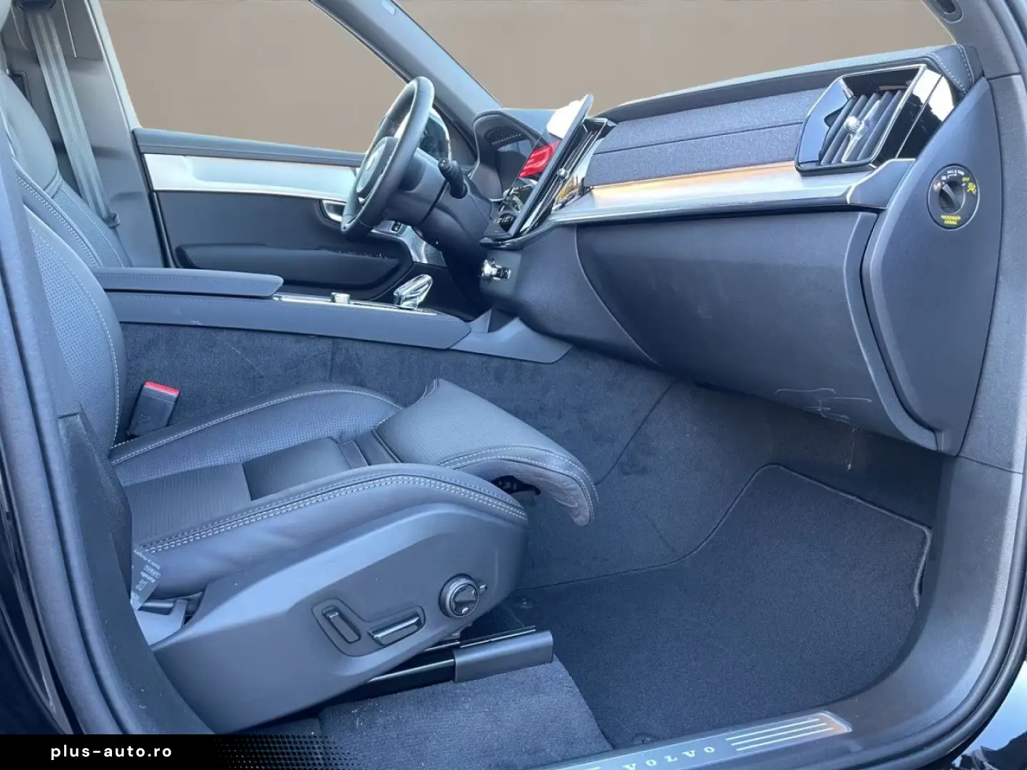 Volvo XC90 T8 AWD Plus Black Edition PREMIUM