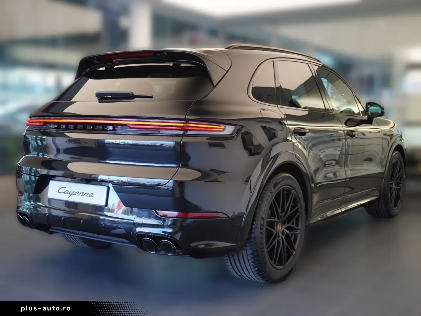 Porsche Cayenne Black Edition SportDesign PassDisplaY