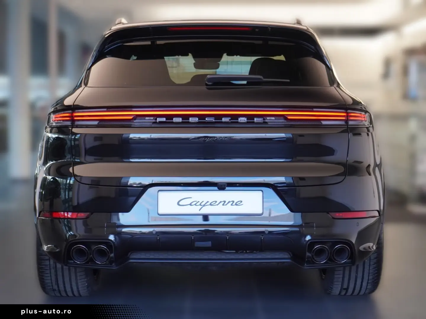 Porsche Cayenne Black Edition SportDesign PassDisplaY