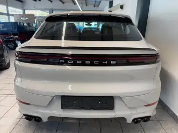 Porsche Cayenne Coupe S Chrono Pano H-Up