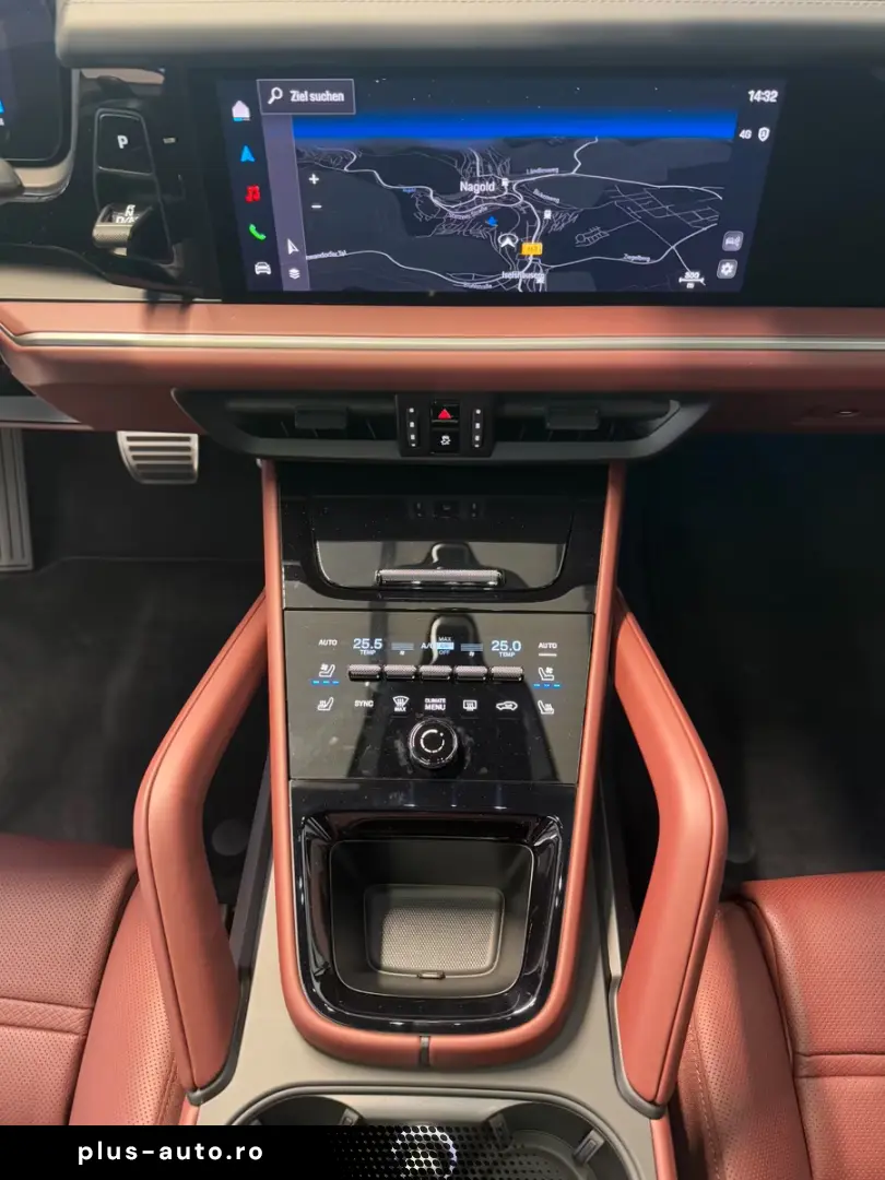 Porsche Cayenne Coupe S Chrono Pano H-Up