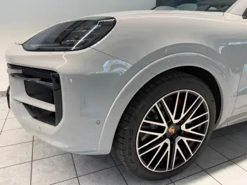Porsche Cayenne Coupe S Chrono Pano H-Up