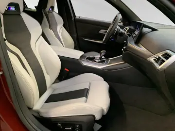 BMW M3 Competition Touring MxDrive Head-Up H K