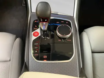 BMW M3 Competition Touring MxDrive Head-Up H K