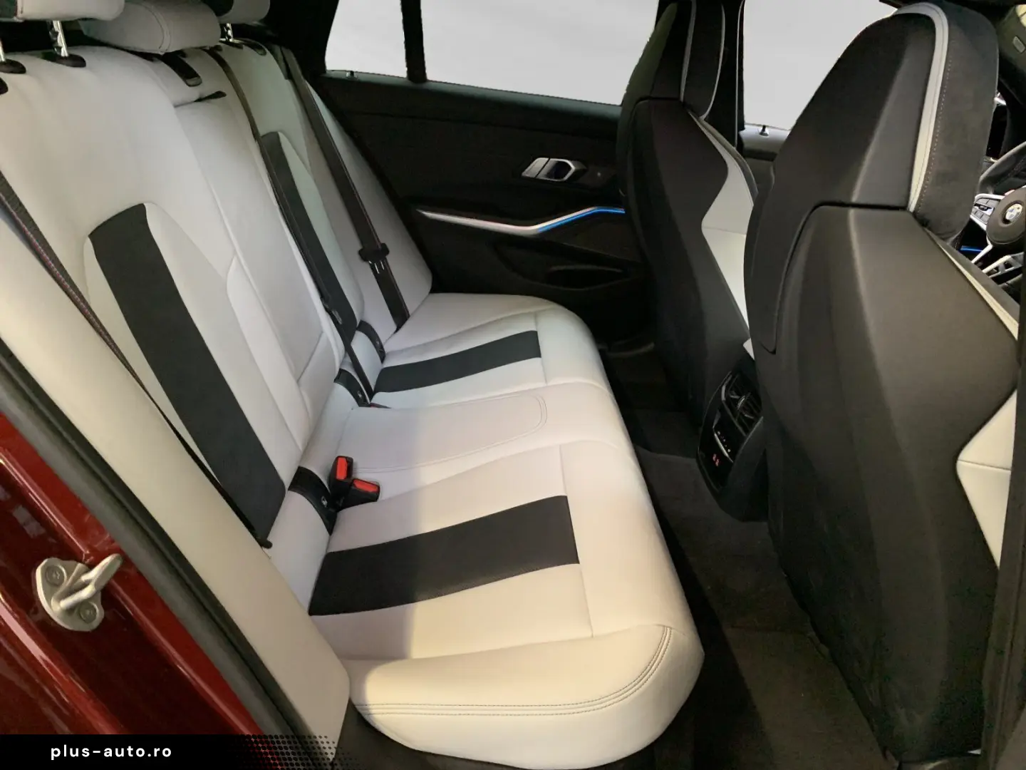 BMW M3 Competition Touring MxDrive Head-Up H K