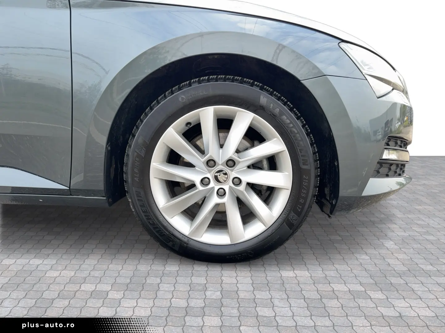 Škoda Superb AMBITION 2.0 TDI DSG