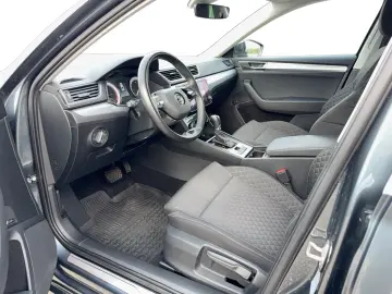 Škoda Superb AMBITION 2.0 TDI DSG