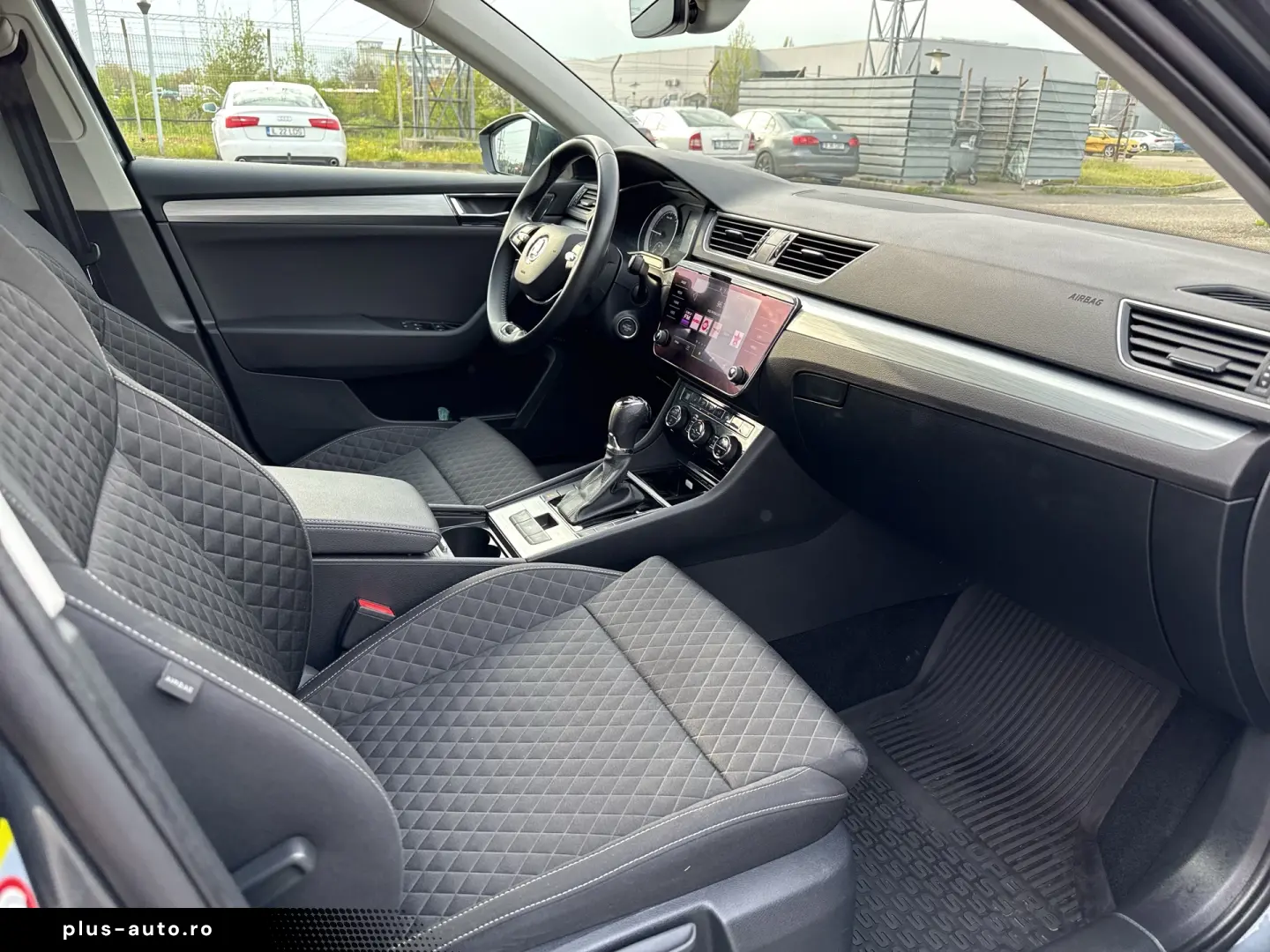 Škoda Superb AMBITION 2.0 TDI DSG