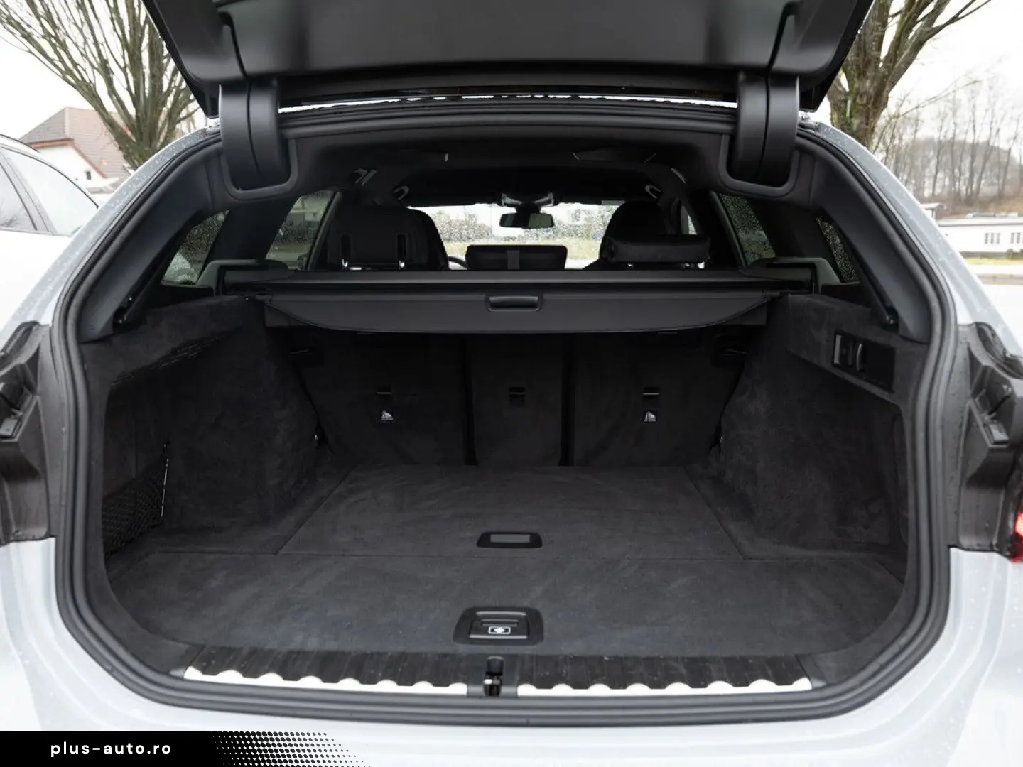 BMW M3 Touring M xDrive Competition LED HUD NAVI H K