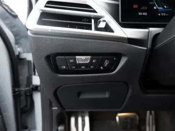 BMW M3 Touring M xDrive Competition LED HUD NAVI H K