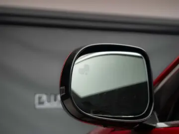 Jaguar XE R-Dynamic AWD